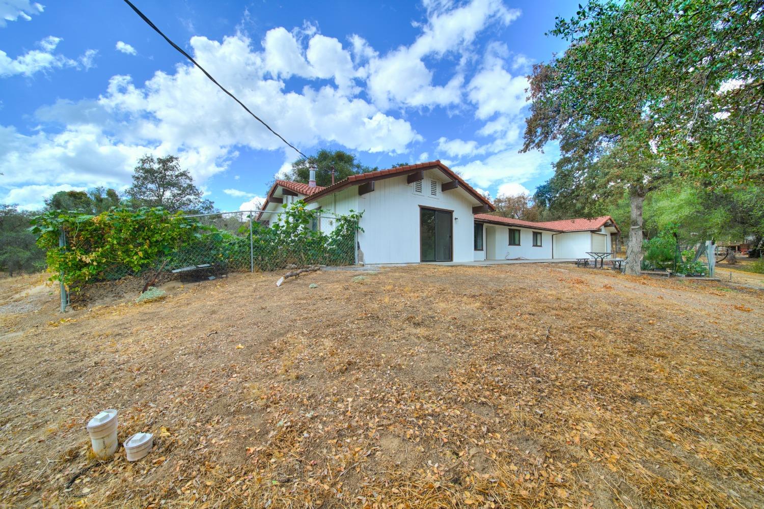 44679 Savage Road Coarsegold, CA 93614 - Photo 3 of 76 Gallery Image 3