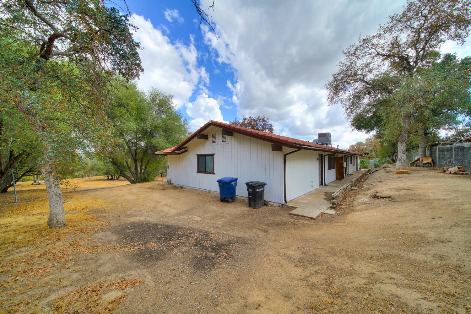 44679 Savage Road Coarsegold, CA 93614 - Photo 44 of 76 Gallery Image 44