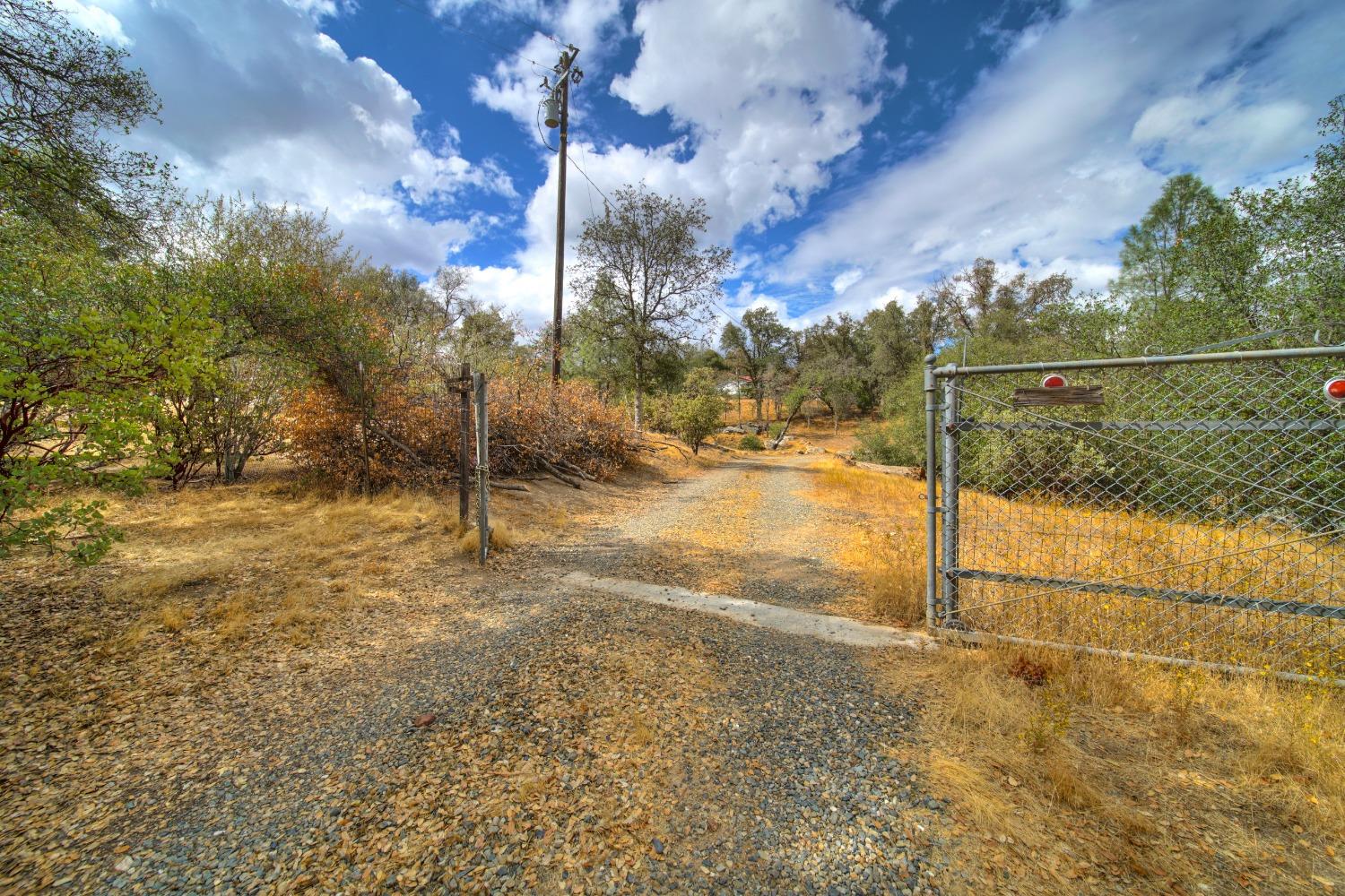 44679 Savage Road Coarsegold, CA 93614 - Photo 46 of 76 Gallery Image 46