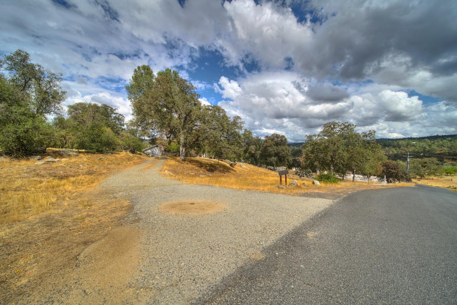 44679 Savage Road Coarsegold, CA 93614 - Photo 47 of 76 Gallery Image 47