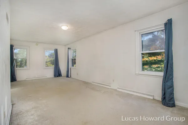 $370,000 | 8639 North 27th Street, Richland, MI 49083