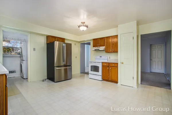 $370,000 | 8639 North 27th Street, Richland, MI 49083