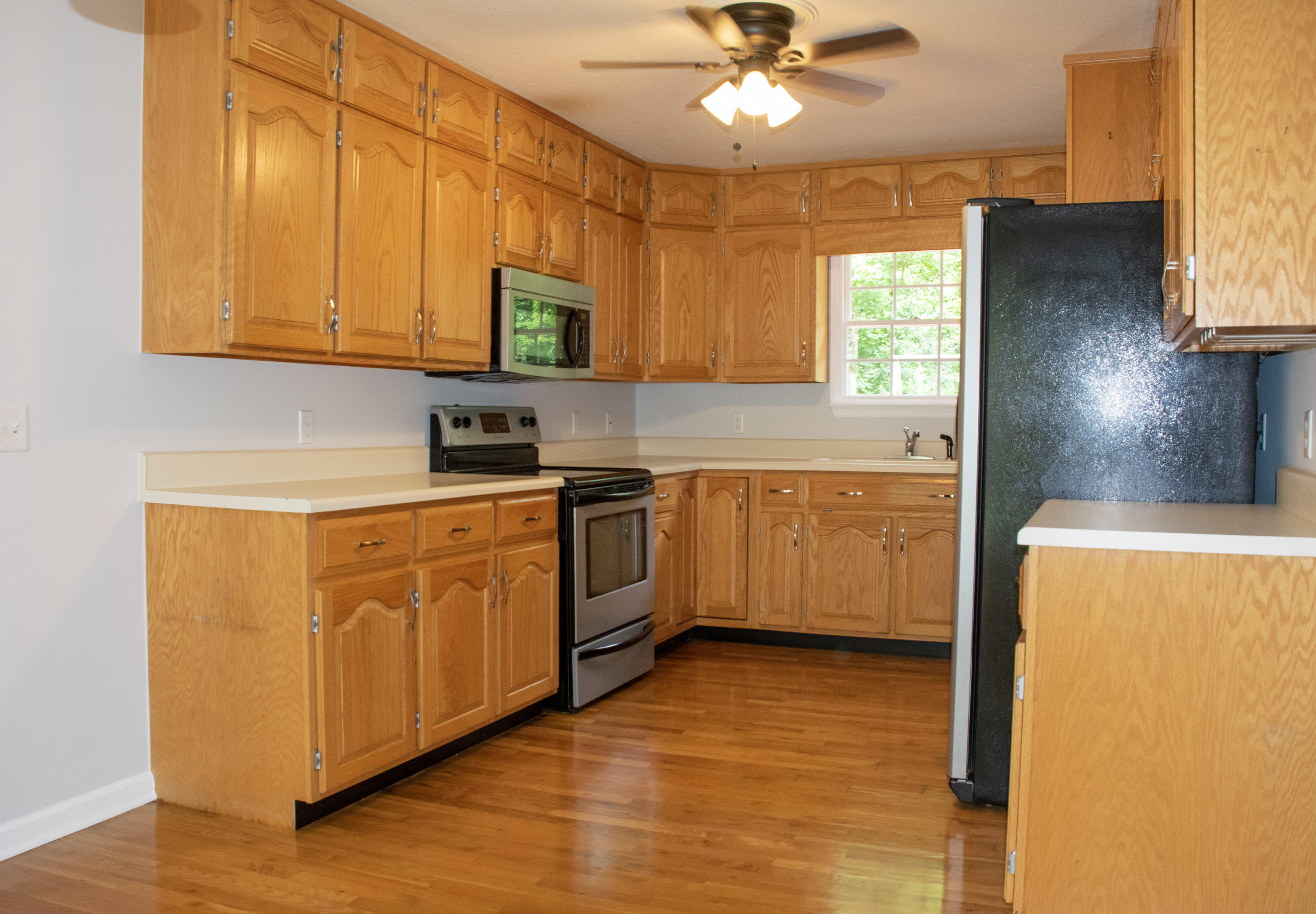 185 Coppinger Road Chattanooga, TN 37405 - Photo 8 of 25 DSC_0547