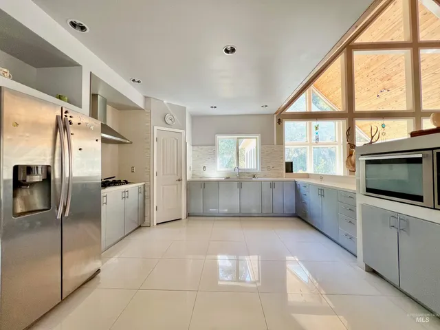 $699,000 | 22545 Angel Ridge Road, Peck, ID 83545