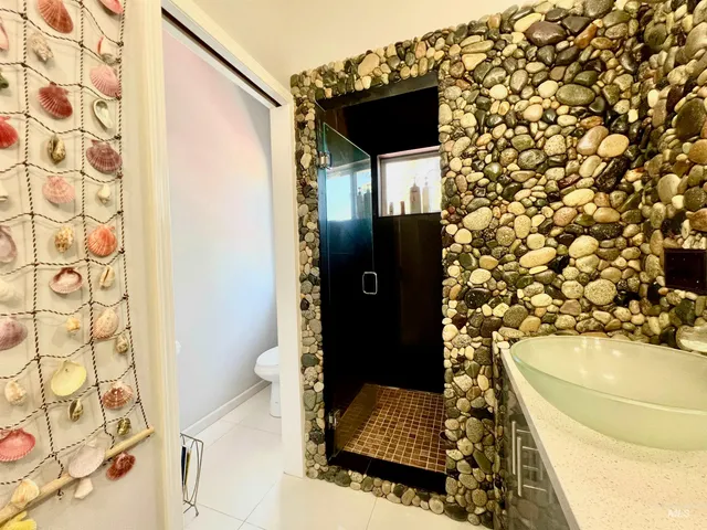 $699,000 | 22545 Angel Ridge Road, Peck, ID 83545