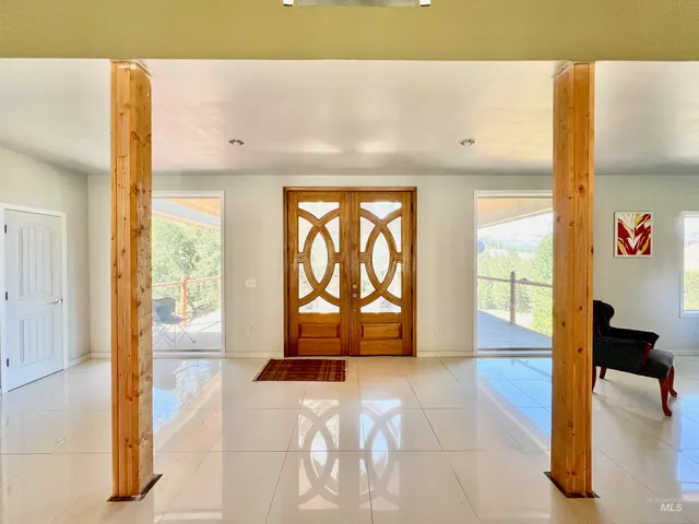 $699,000 | 22545 Angel Ridge Road, Peck, ID 83545