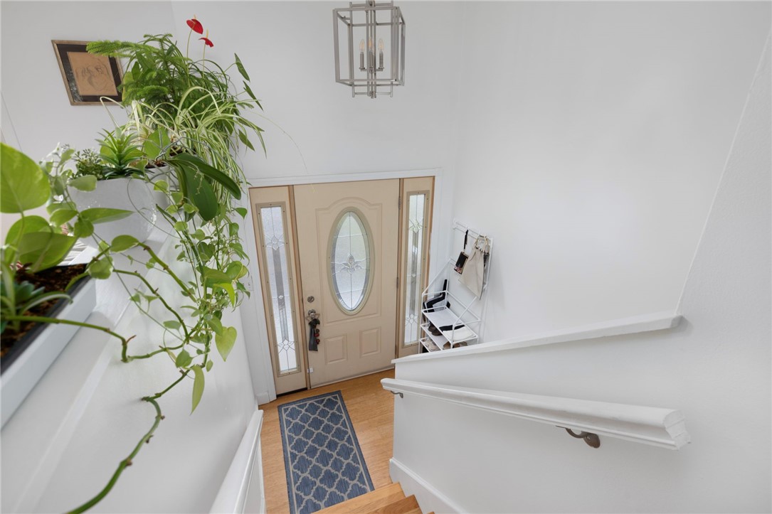 25 Webb Avenue Warwick, RI 02889 - Photo 19 of 33