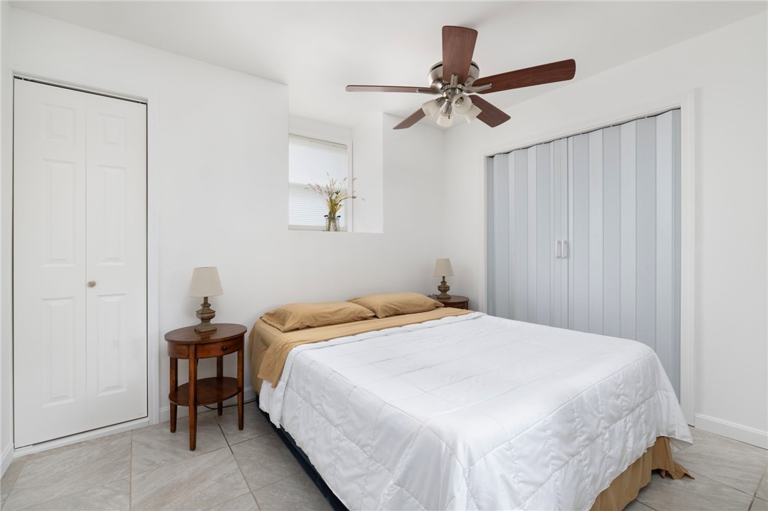 25 Webb Avenue Warwick, RI 02889 - Photo 23 of 33