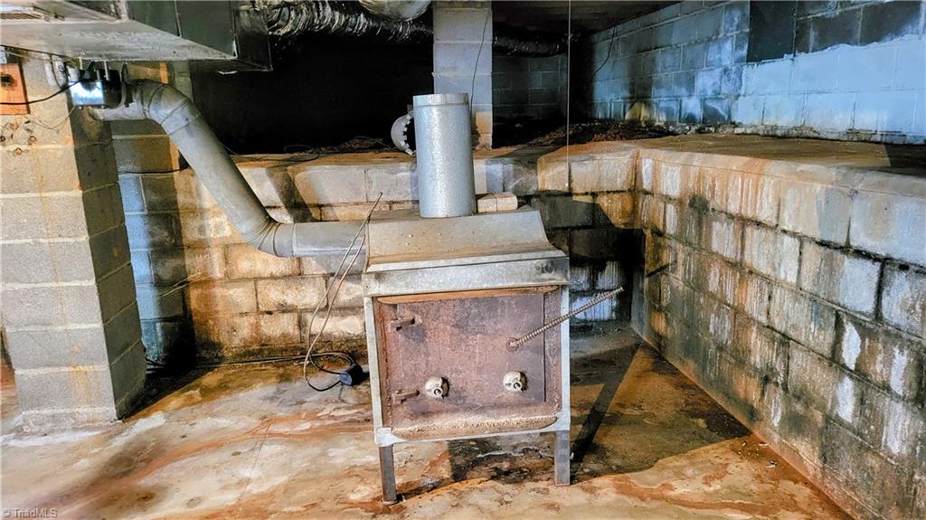 310 Sedge Garden Road Kernersville, NC 27284 - Photo 15 of 34 Fire up the wood stove this winter!