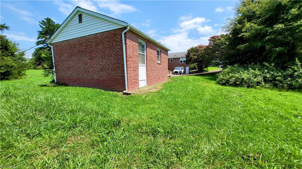 310 Sedge Garden Road Kernersville, NC 27284 - Photo 19 of 34