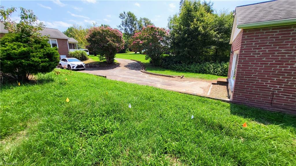 310 Sedge Garden Road Kernersville, NC 27284 - Photo 20 of 34