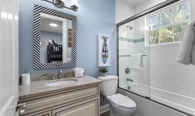 $2,690,000 | 4105 4th Avenue, Holmes Beach, FL 34217