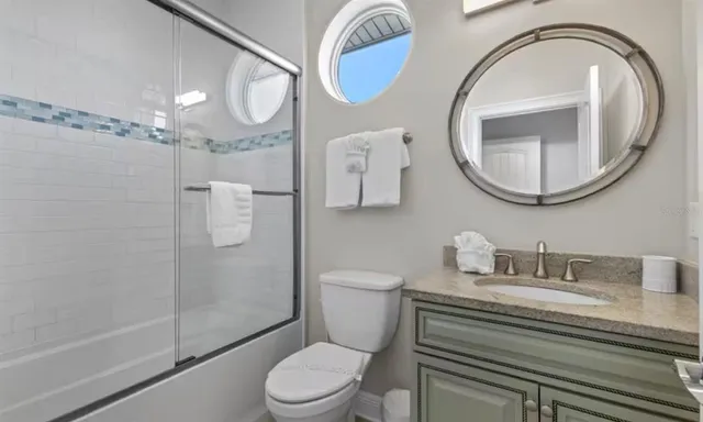 $2,690,000 | 4105 4th Avenue, Holmes Beach, FL 34217