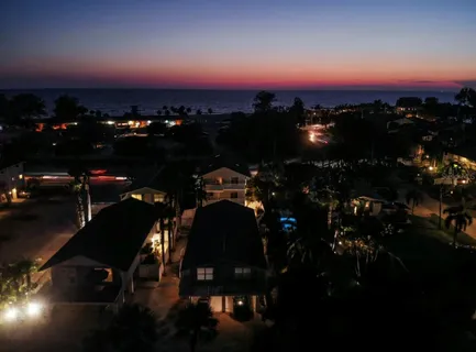 $2,690,000 | 4105 4th Avenue, Holmes Beach, FL 34217