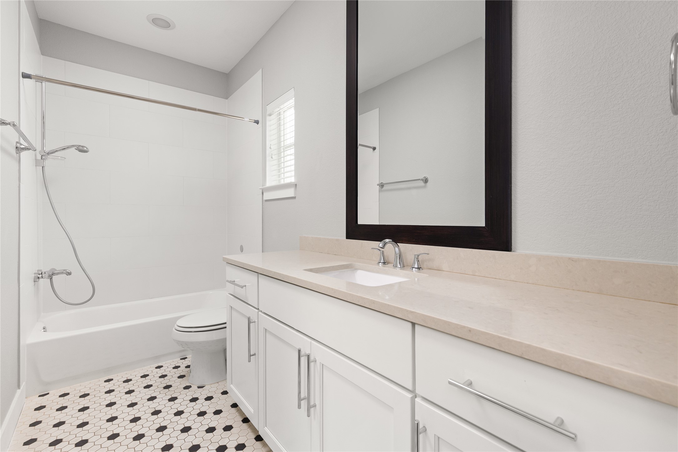 4810 Springdale Road Austin, TX 78723 - Photo 28 of 36