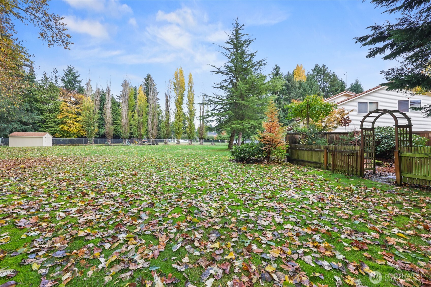 6605 Riviera Court Southeast Lacey, WA 98513 - Photo 37 of 40