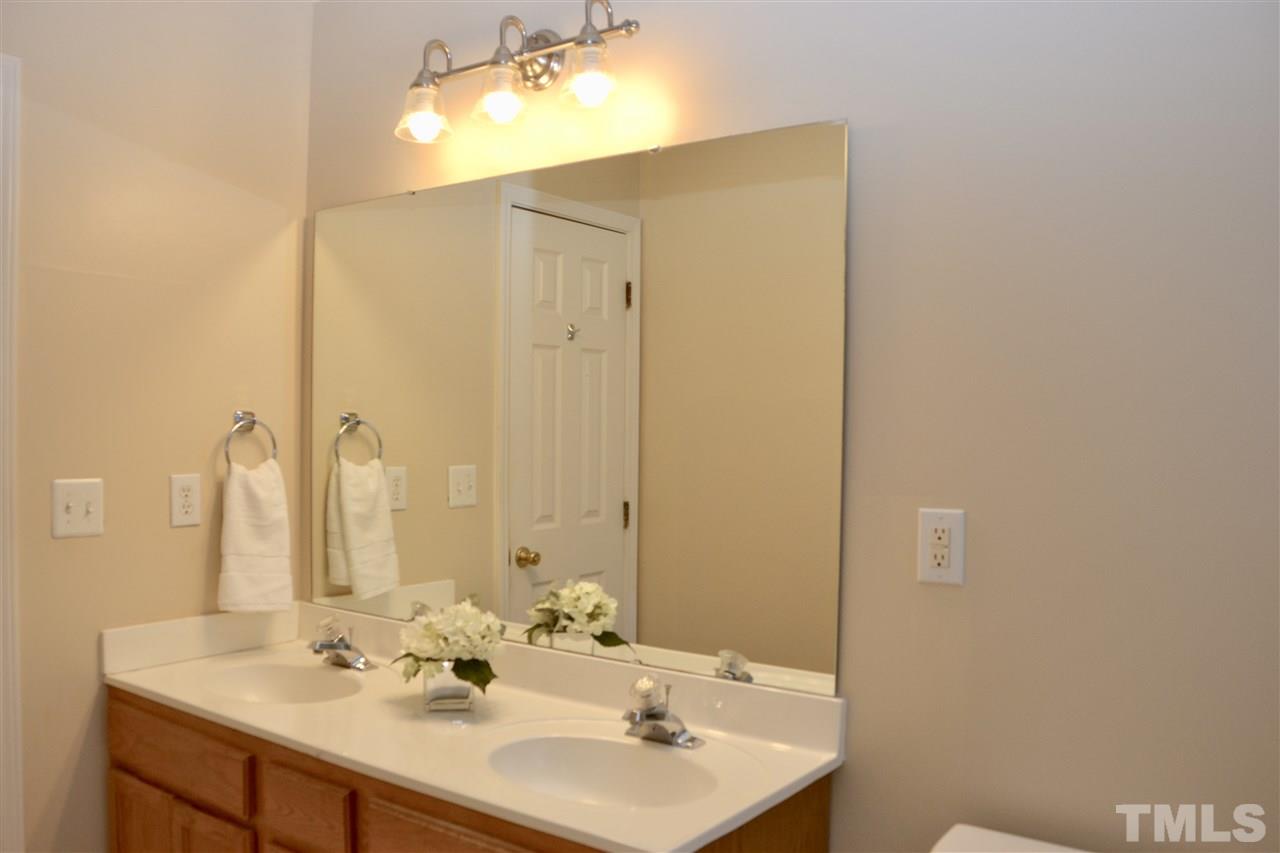 8424 Hobhouse Circle Raleigh, NC 27615 - Photo 15 of 25