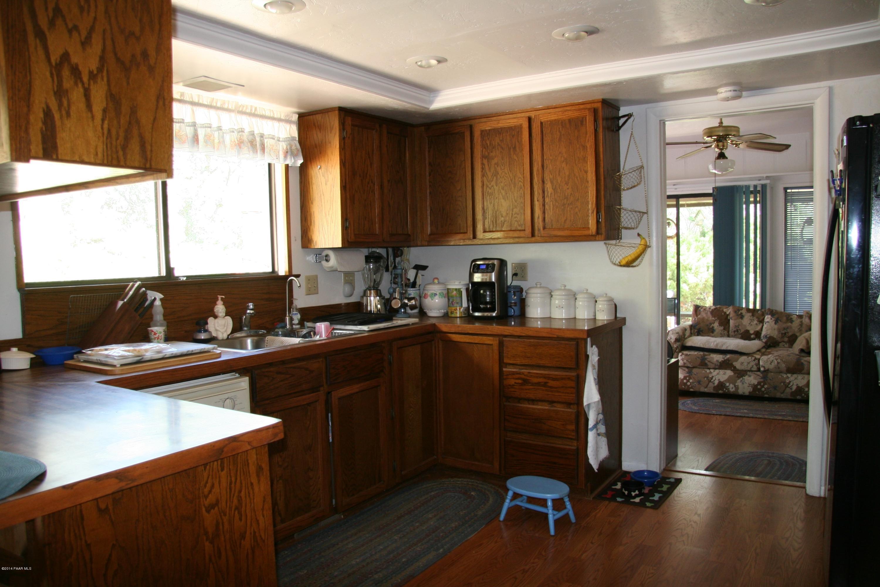 2095 Elbow Bend Road Prescott, AZ 86305 - Photo 3 of 19 IMG_0808