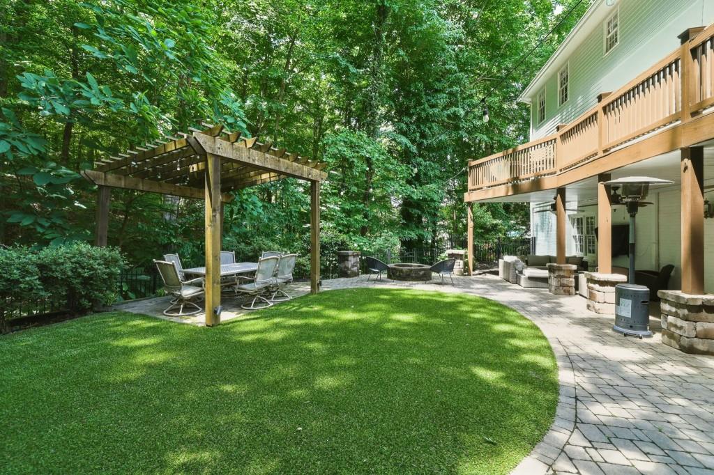 898 Byrnwyck Road Northeast Atlanta, GA 30319 - Photo 48 of 53