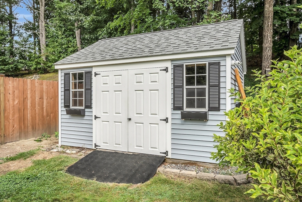 18 Edith Road Hudson, MA 01749 - Photo 26 of 30
