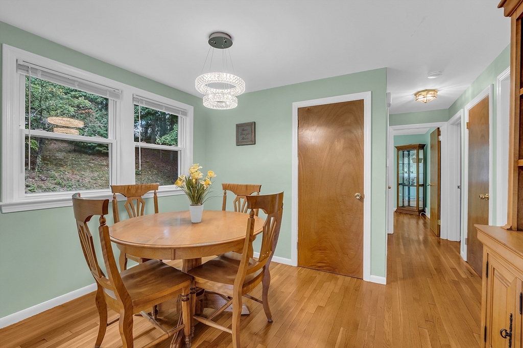18 Edith Road Hudson, MA 01749 - Photo 4 of 30