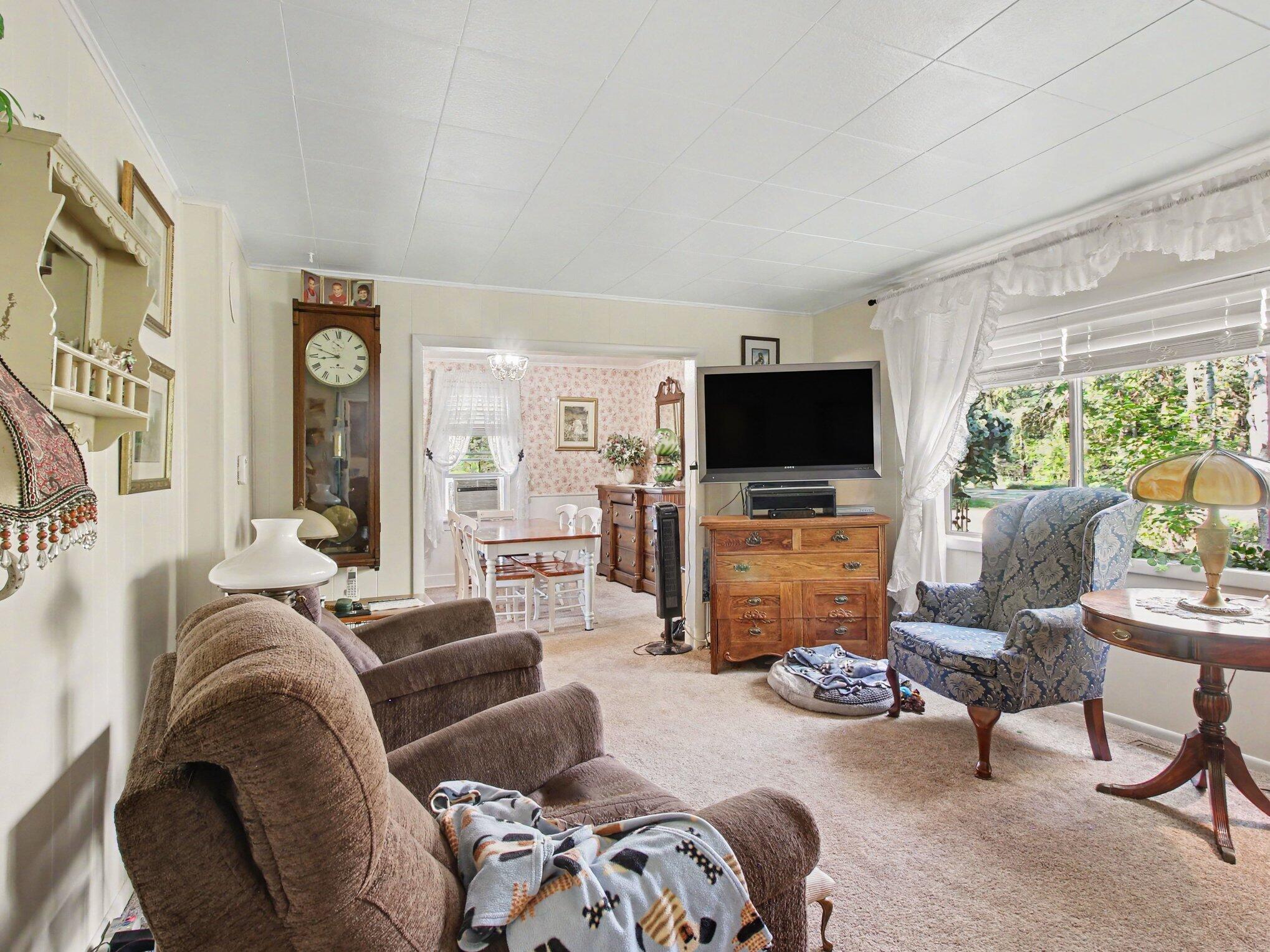 12222 Butler Road Cheboygan, MI 49721 - Photo 13 of 42 019_file_3904