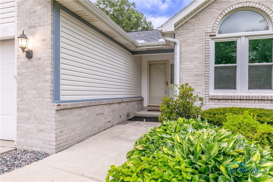 962 Kinder Road Toledo, OH 43615 - Photo 3 of 50 Gallery Image 3