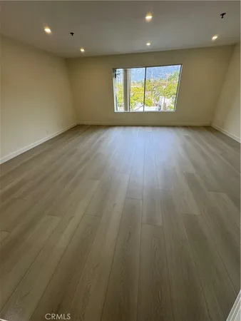 $2,795 | 2616 Canada, Unit 308, Glendale, CA 91208