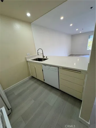 $2,795 | 2616 Canada, Unit 308, Glendale, CA 91208