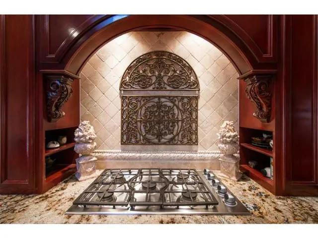 a view of a entryway door of the house