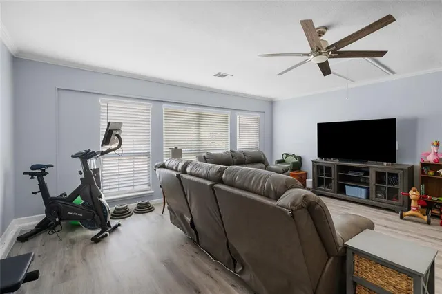 $347,800 | 2038 Rose Hill Road, Carrollton, TX 75007