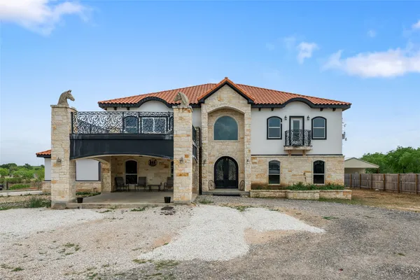 $999,990 | 507 Rawhide Road, Seguin, TX 78155