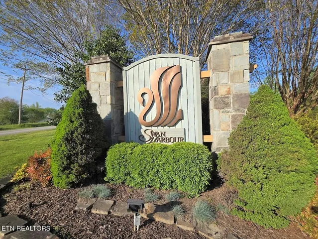 $39,900 | Lot 34 Indigo Bunting Drive, Harriman, TN 37748