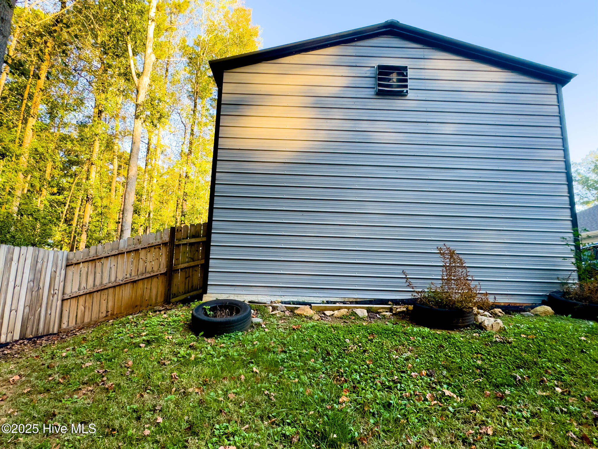 5260 Lemon Springs Road Sanford, NC 27332 - Photo 98 of 124 Back of detached garage