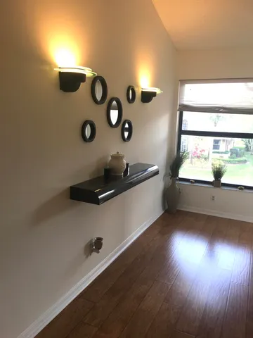 $329,500 | 10910 Lakemore Lane, Unit 201, Boca Raton, FL 33498