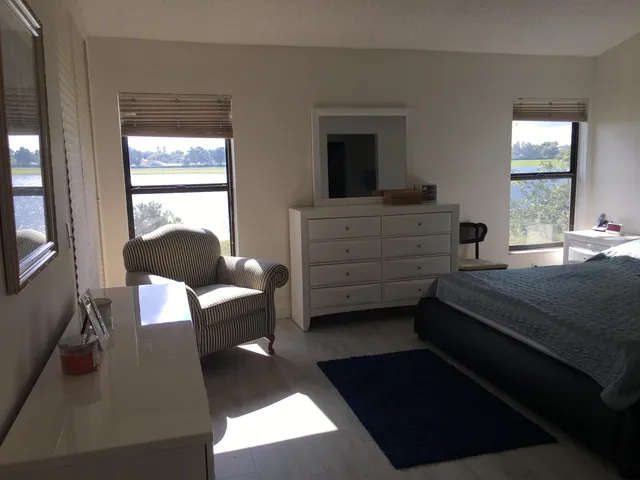 $329,500 | 10910 Lakemore Lane, Unit 201, Boca Raton, FL 33498