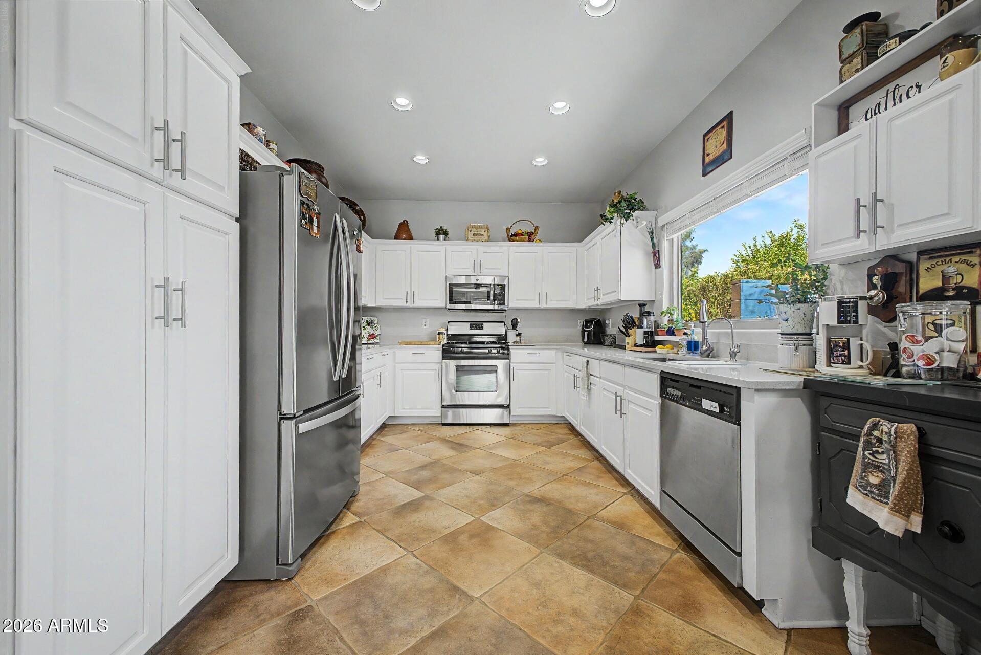 21187 East Alyssa Road Queen Creek, AZ 85142 - Photo 11 of 42 12 - Alyssa