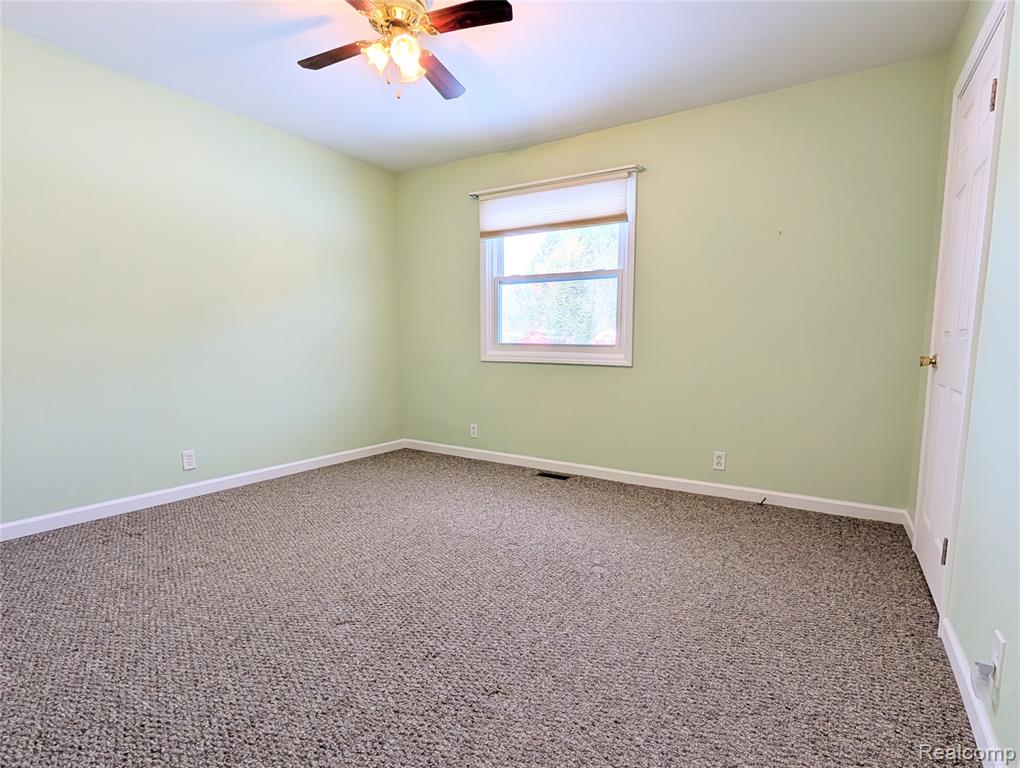 947 Beech Street Bad Axe, MI 48413 - Photo 32 of 41
