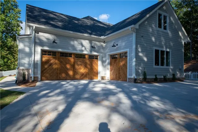 a view of a house with a garage