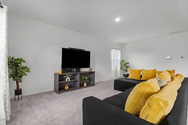 $279,900 | 3023 Winding Ridge Drive West, Wilson, NC 27893