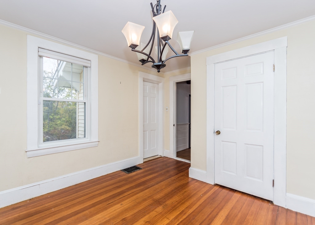 65 Woburn Street Waltham, MA 02452 - Photo 14 of 30