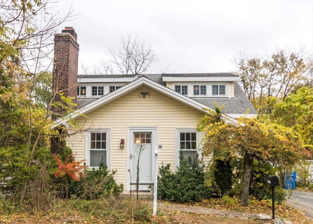 65 Woburn Street Waltham, MA 02452 - Photo 2 of 30