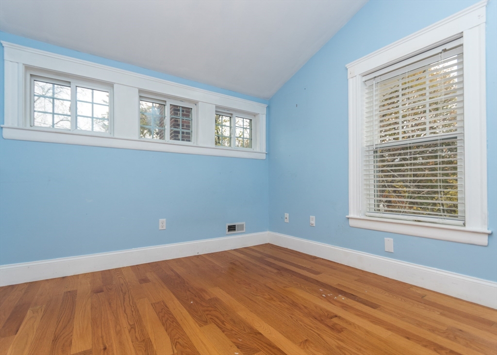 65 Woburn Street Waltham, MA 02452 - Photo 22 of 30