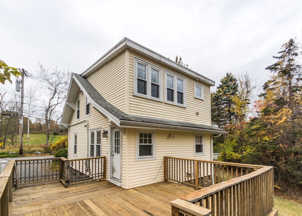 65 Woburn Street Waltham, MA 02452 - Photo 25 of 30