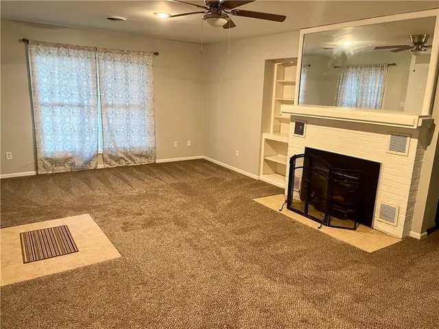 $225,000 | 409 East Burns Street, Gallatin, MO 64640