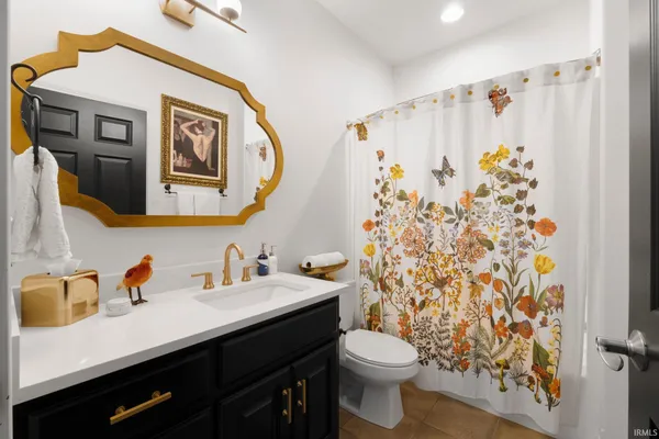 $1,295,000 | 3795 West Sycamore Beach Road, Angola, IN 46703