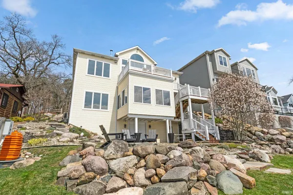 $1,295,000 | 3795 West Sycamore Beach Road, Angola, IN 46703