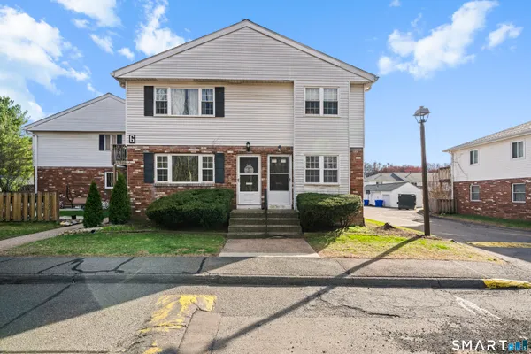 $179,900 | 20 Bradley Circle, Unit G, Enfield, CT 06082