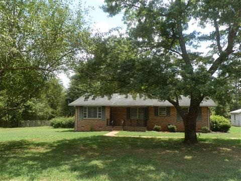 18 Fairway Road Calhoun Falls, SC 29628 - Photo 1 of 34 Gallery Image 1