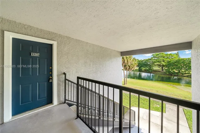 $2,000 | 10361 Southwest 150th Court, Unit 13207, Miami, FL 33196